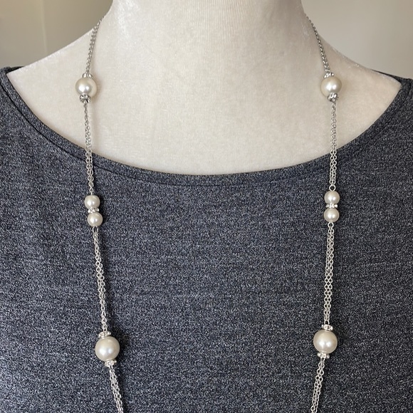 ANN TAYLOR TOP - Picture 5 of 8